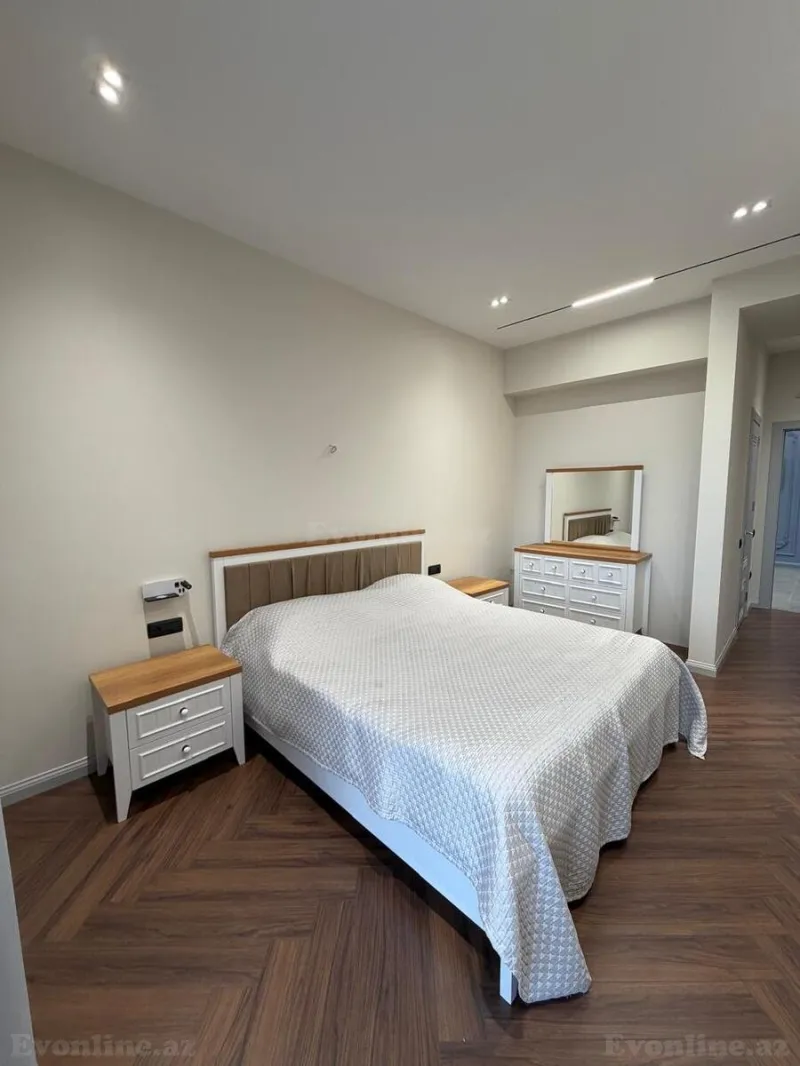 Kirayə verilir 4 otaqlı Mənzil Yeni tikili 160 m² Xətai r. - şəkil 6