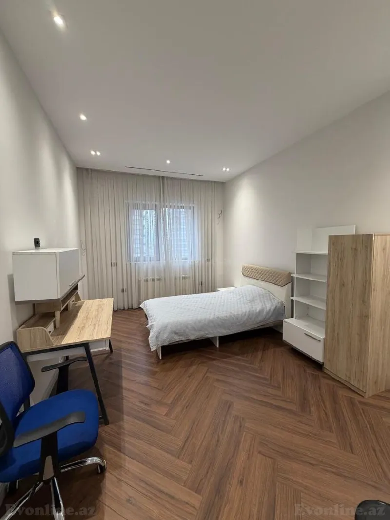 Kirayə verilir 4 otaqlı Mənzil Yeni tikili 160 m² Xətai r. - şəkil 7