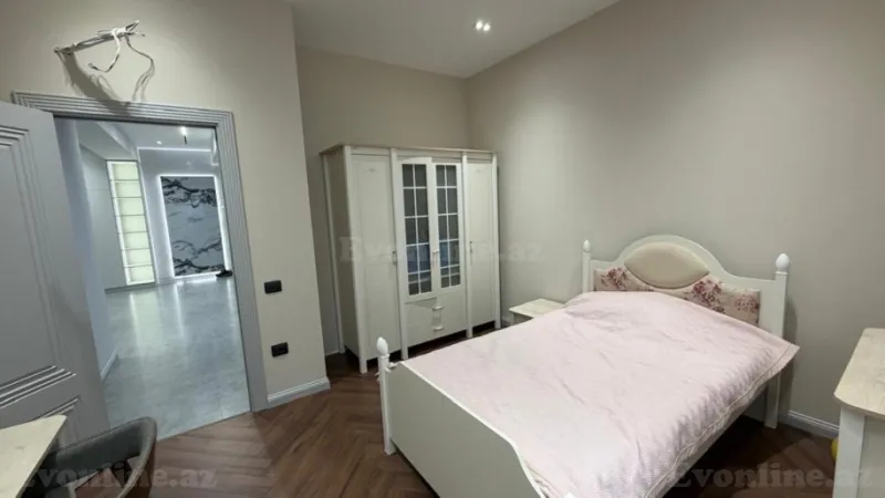 Kirayə verilir 4 otaqlı Mənzil Yeni tikili 160 m² Xətai r. - şəkil 10