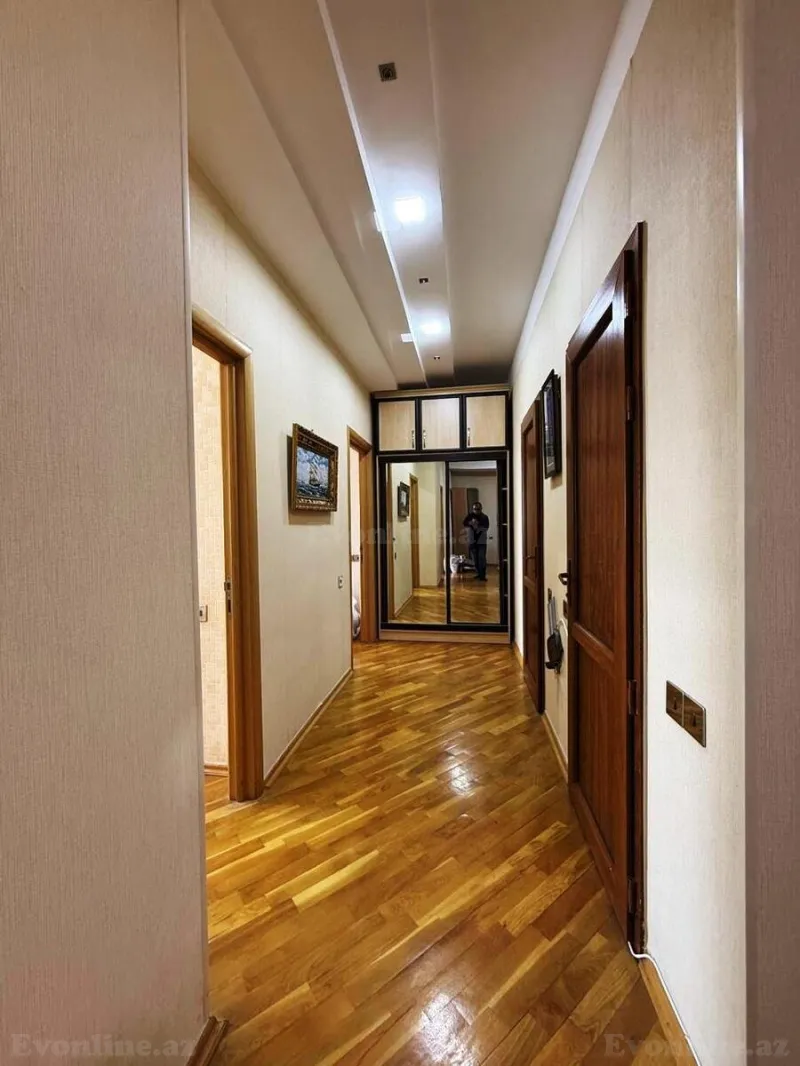 Satılır 2 otaqlı Mənzil Yeni tikili 100 m² Həzi Aslanov m. - şəkil 13