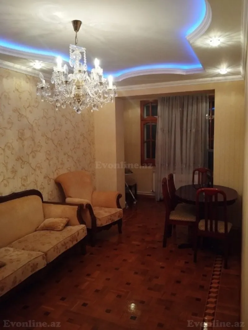 3 otaqlı Mənzil 85 m² Xalqlar Dostluğu m. Satılır