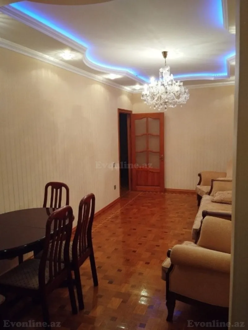 Satılır 3 otaqlı Mənzil Köhnə tikili 85 m² Xalqlar Dostluğu m. - şəkil 3