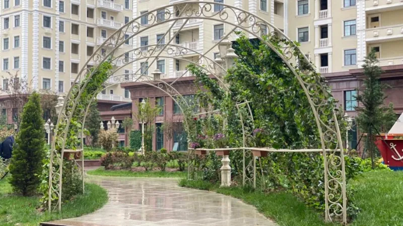 Satılır 4 otaqlı Mənzil Yeni tikili 250 m² Elmlər Akademiyası m. - şəkil 13