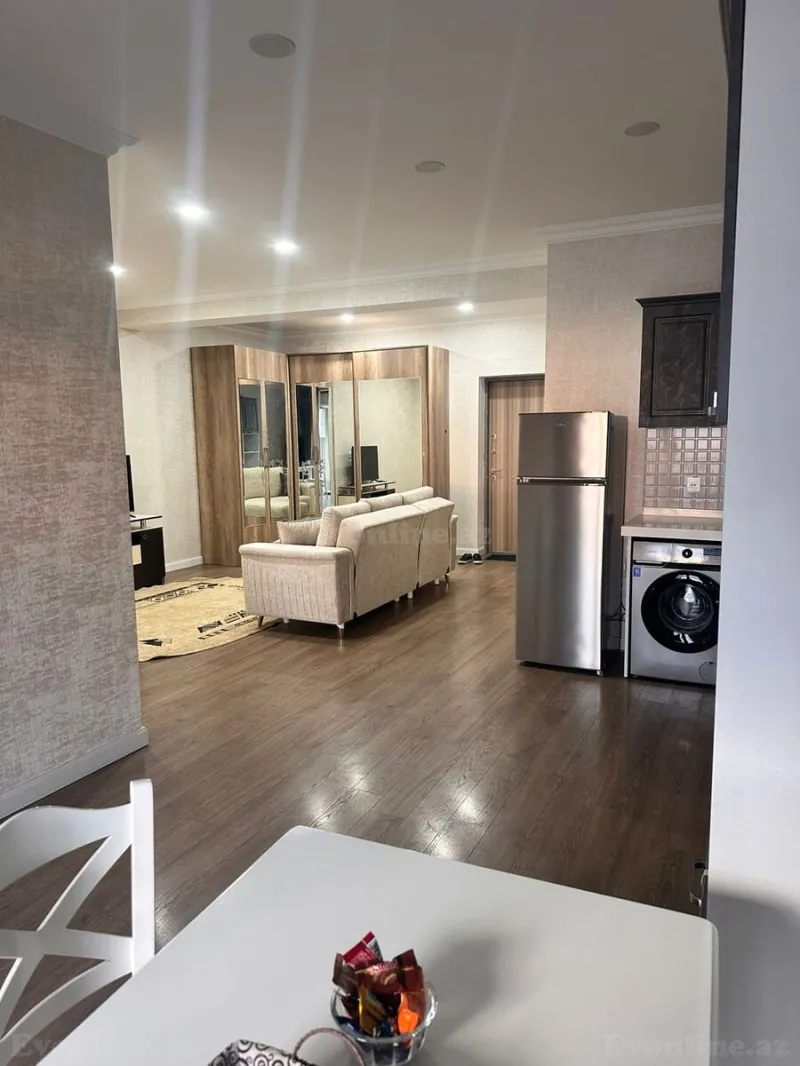 Kirayə verilir 2 otaqlı Mənzil Yeni tikili 75 m² Xətai r. - şəkil 2