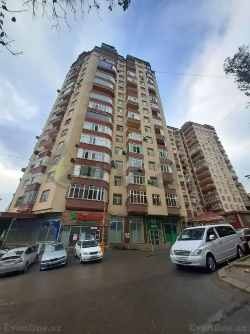 Satılır 3 otaqlı Mənzil Yeni tikili 138 m² 9-cu mikrorayon