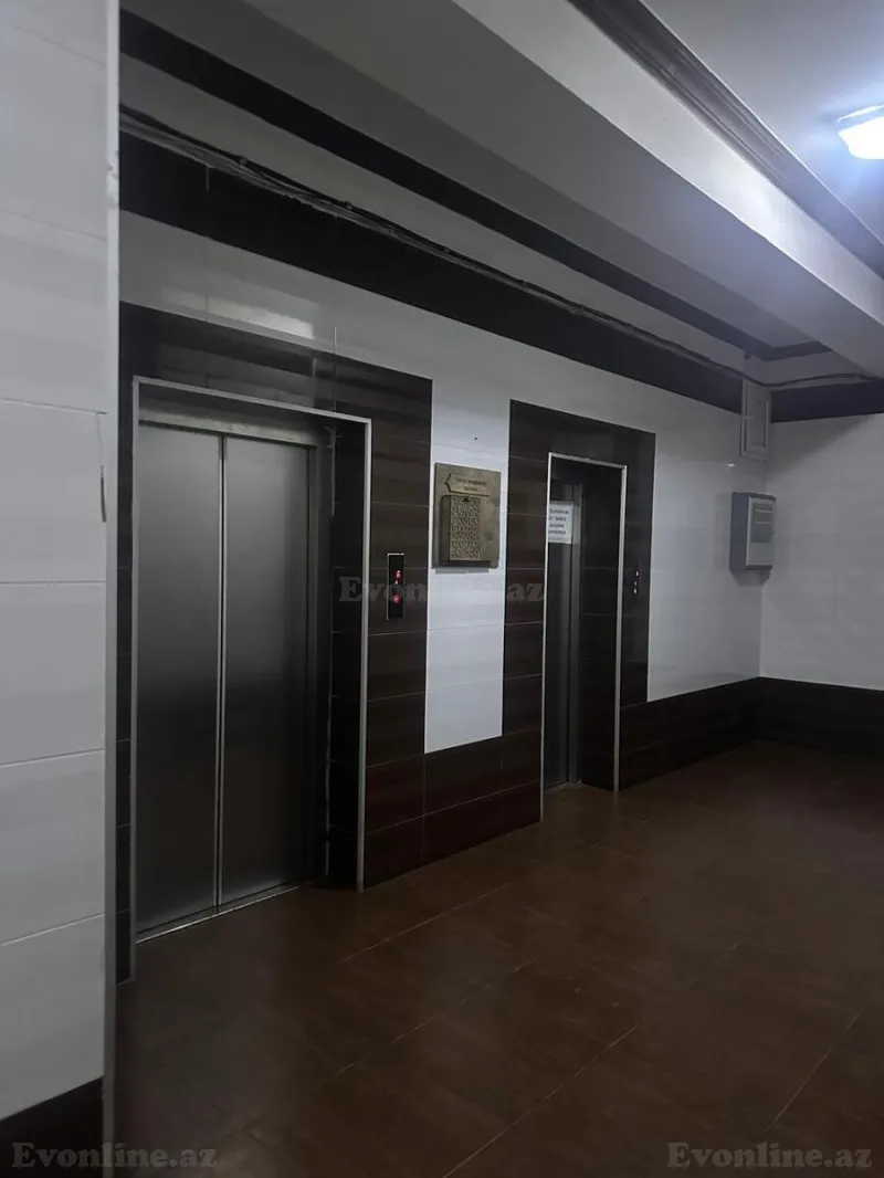 Satılır 3 otaqlı Mənzil Yeni tikili 138 m² 9-cu mikrorayon - şəkil 3