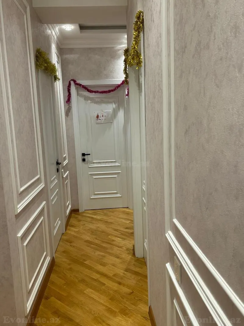 Satılır 3 otaqlı Mənzil Yeni tikili 110 m² Səbail r. - şəkil 16