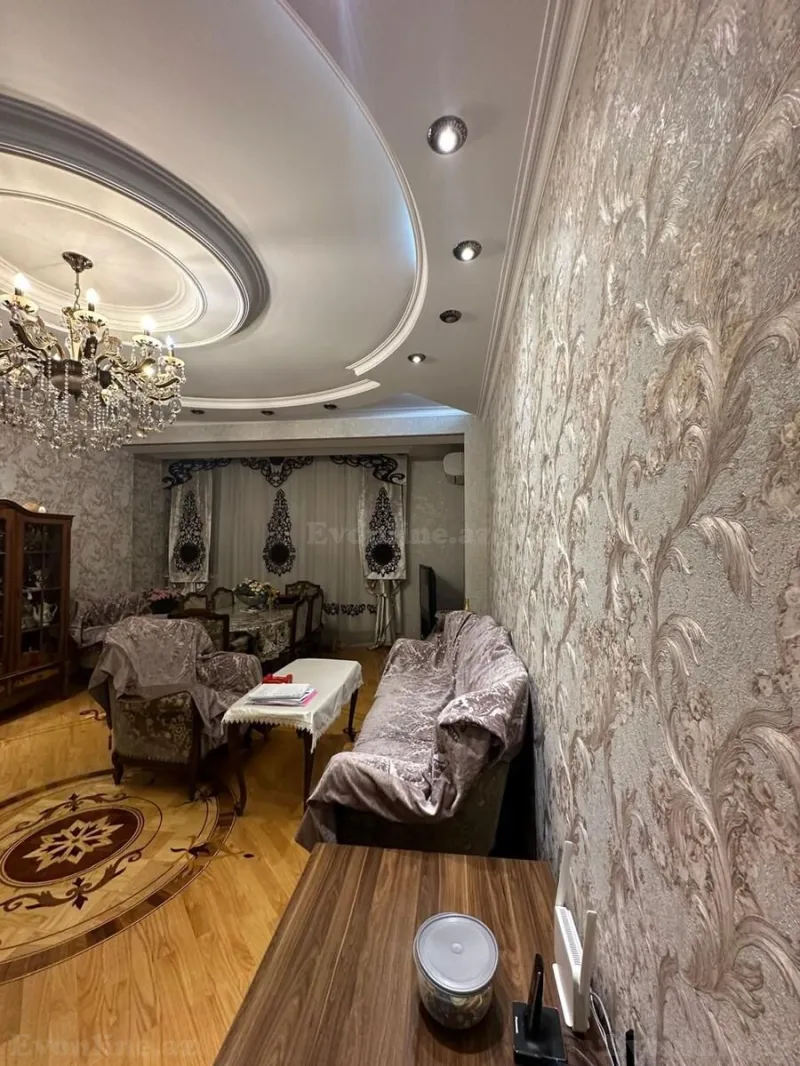 Satılır 4 otaqlı Mənzil Yeni tikili 175 m² Memar Əcəmi m. - şəkil 4