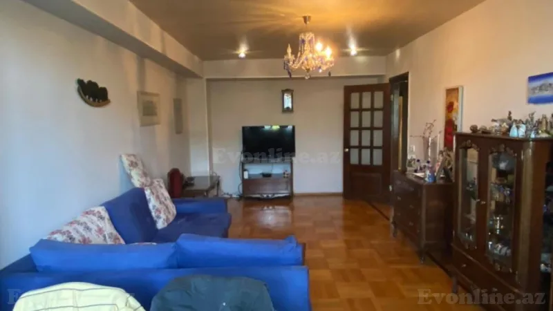 4 otaqlı Mənzil 80 m² Səbail r. Satılır