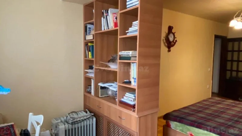 Satılır 4 otaqlı Mənzil Köhnə tikili 80 m² Səbail r. - şəkil 20