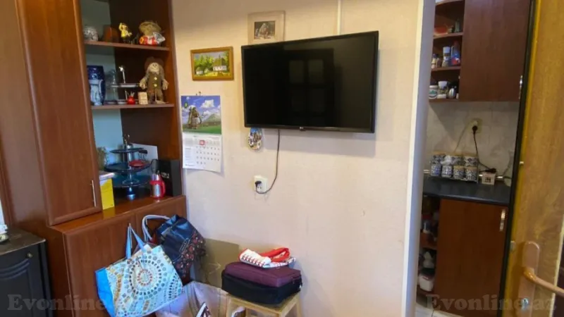 Satılır 4 otaqlı Mənzil Köhnə tikili 80 m² Səbail r. - şəkil 25