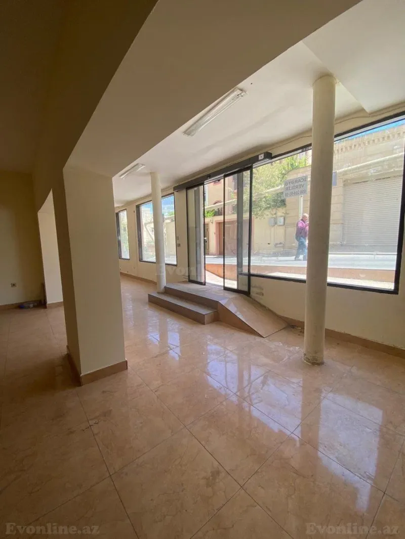 Kirayə verilir Obyekt 180 m² Səbail r. - şəkil 2