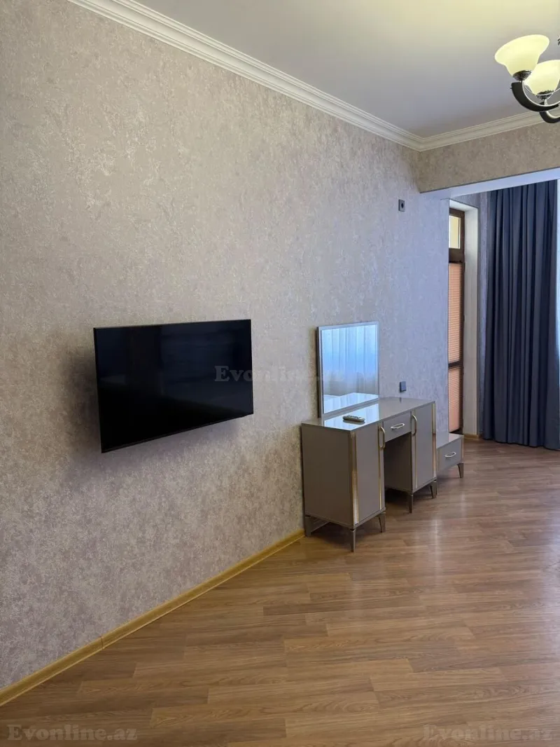 Satılır 1 otaqlı Mənzil Yeni tikili 70 m² Bayıl - şəkil 2