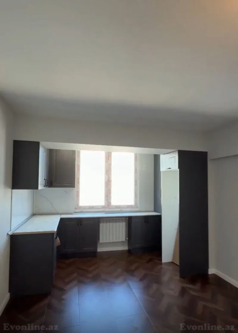 Satılır 2 otaqlı Mənzil Köhnə tikili 47 m² 28 May m. - şəkil 4
