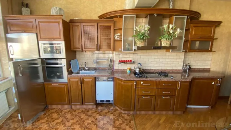 Satılır 3 otaqlı Mənzil Yeni tikili 165 m² İnşaatçılar m. - şəkil 14