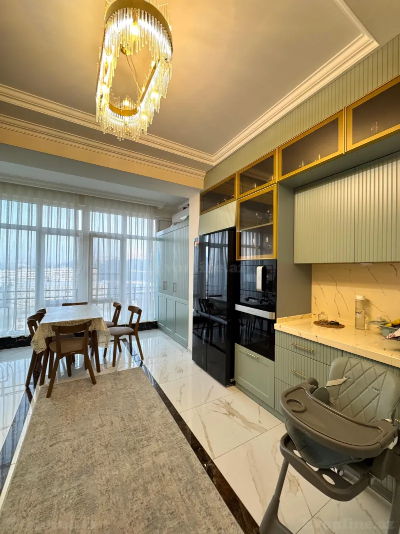 3 otaqlı Mənzil 112 m² Həzi Aslanov Satılır