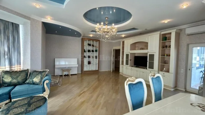 Kirayə verilir 4 otaqlı Mənzil Yeni tikili 180 m² Nizami m. - şəkil 17