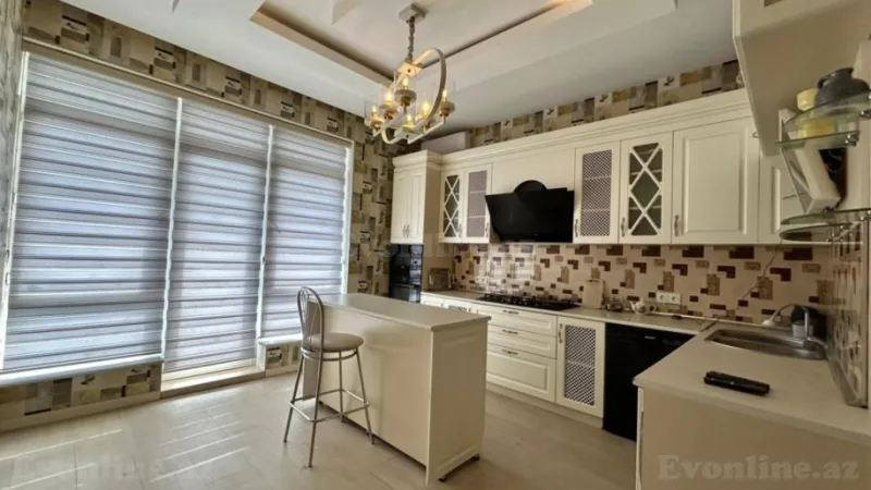 Kirayə verilir 4 otaqlı Mənzil Yeni tikili 180 m² Nizami m. - şəkil 23