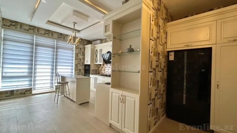 Kirayə verilir 4 otaqlı Mənzil Yeni tikili 180 m² Nizami m. - şəkil 24