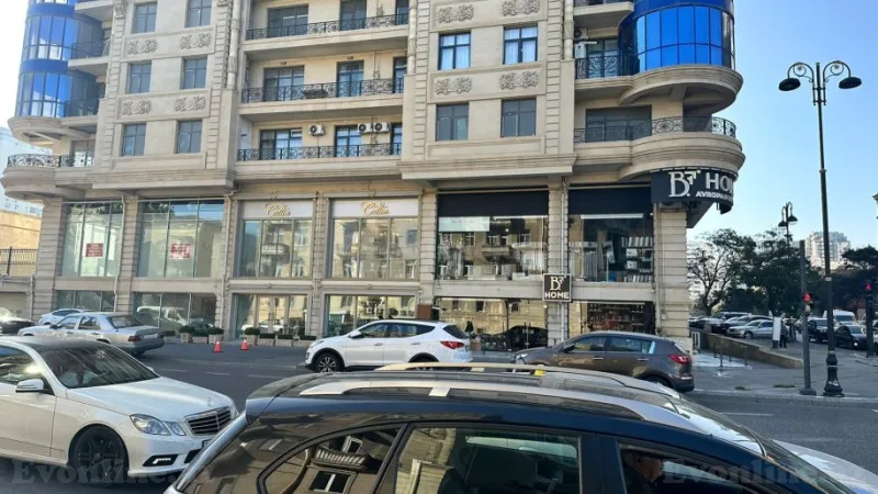 Kirayə verilir Obyekt 533 m² Elmlər Akademiyası m. - şəkil 4