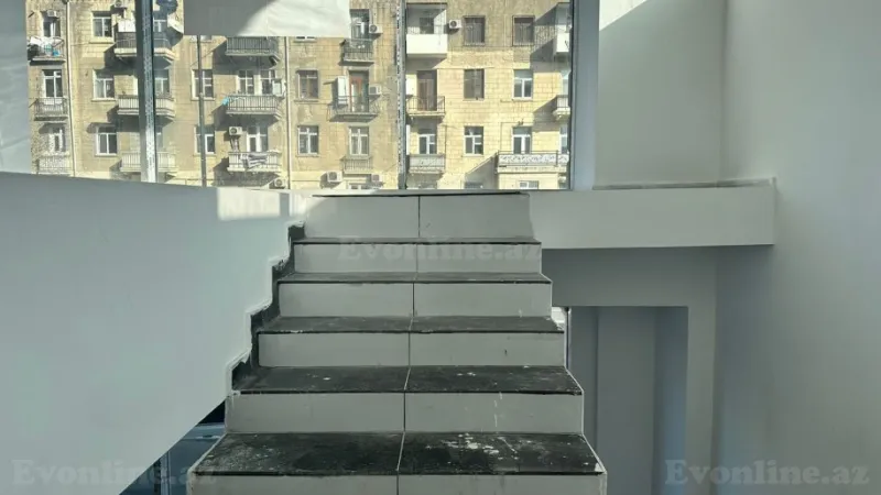 Kirayə verilir Obyekt 533 m² Elmlər Akademiyası m. - şəkil 15