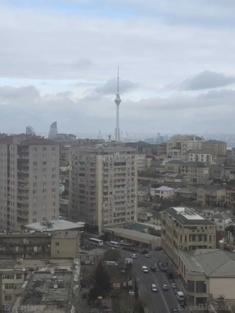 Satılır 4 otaqlı Mənzil Yeni tikili 110 m² Səbail r. - şəkil 18