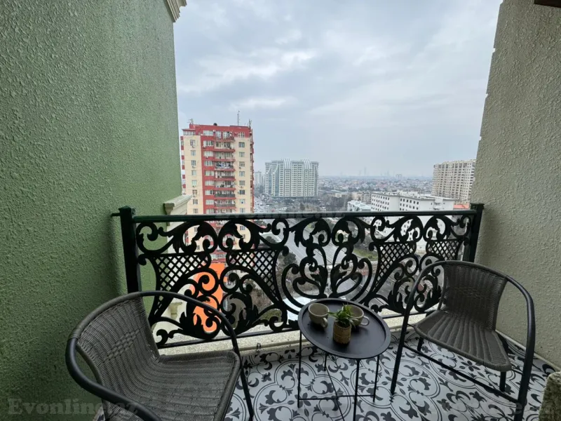 Satılır 3 otaqlı Mənzil Yeni tikili 85 m² 8 Noyabr pr. - şəkil 4