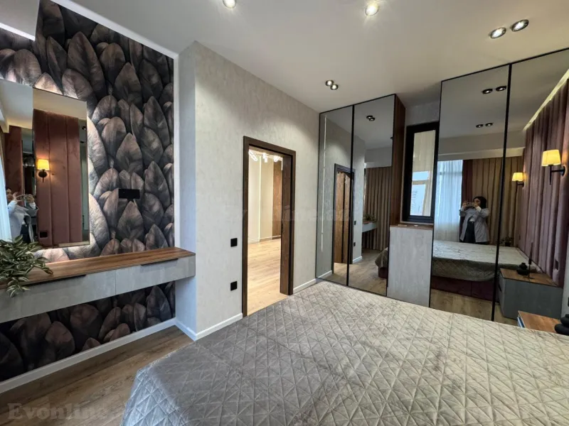 Satılır 3 otaqlı Mənzil Yeni tikili 85 m² 8 Noyabr pr. - şəkil 7