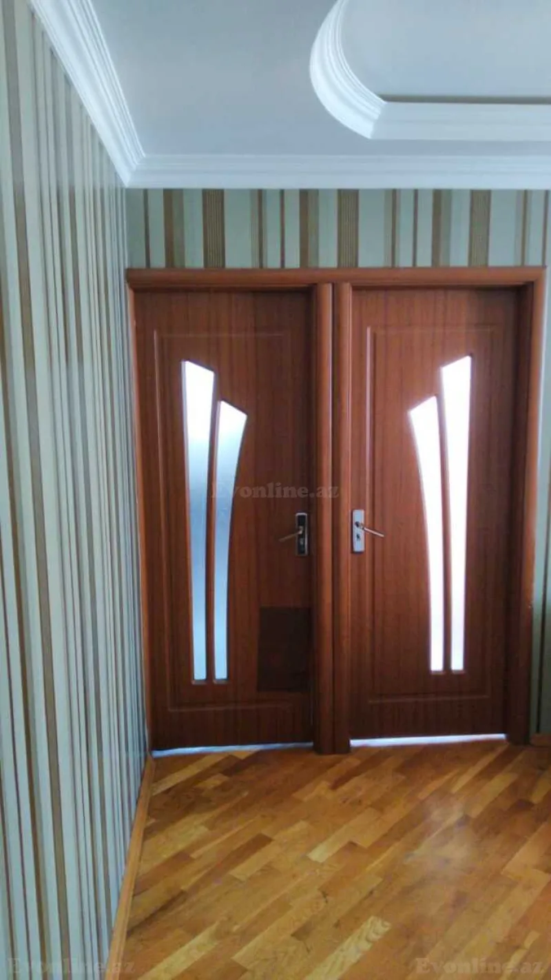 Kirayə verilir 3 otaqlı Mənzil Köhnə tikili 70 m² Gənclik m. - şəkil 4