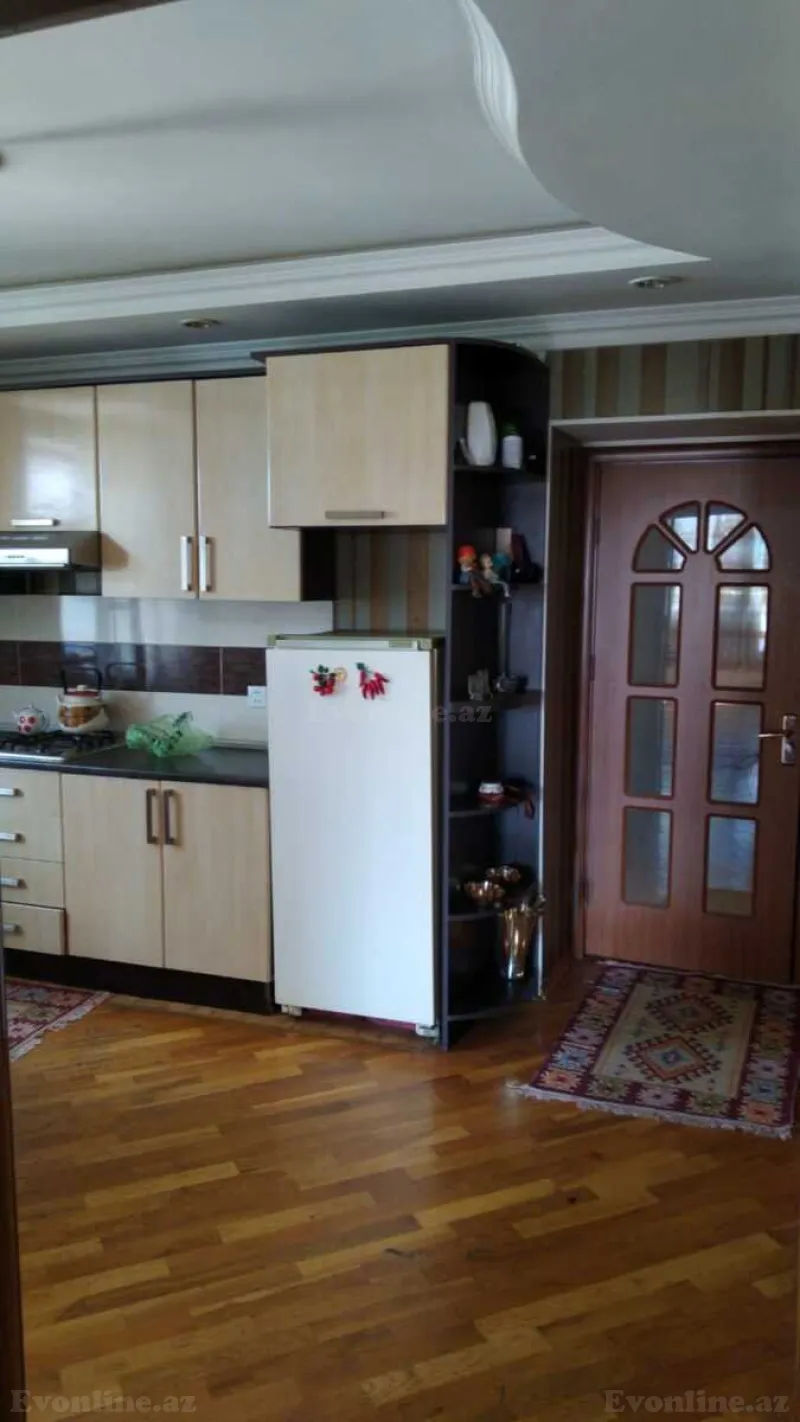 Kirayə verilir 3 otaqlı Mənzil Köhnə tikili 70 m² Gənclik m. - şəkil 6