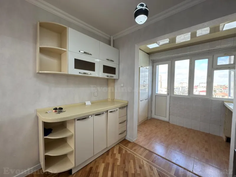 Satılır 2 otaqlı Mənzil Köhnə tikili 60 m² Əhmədli - şəkil 4