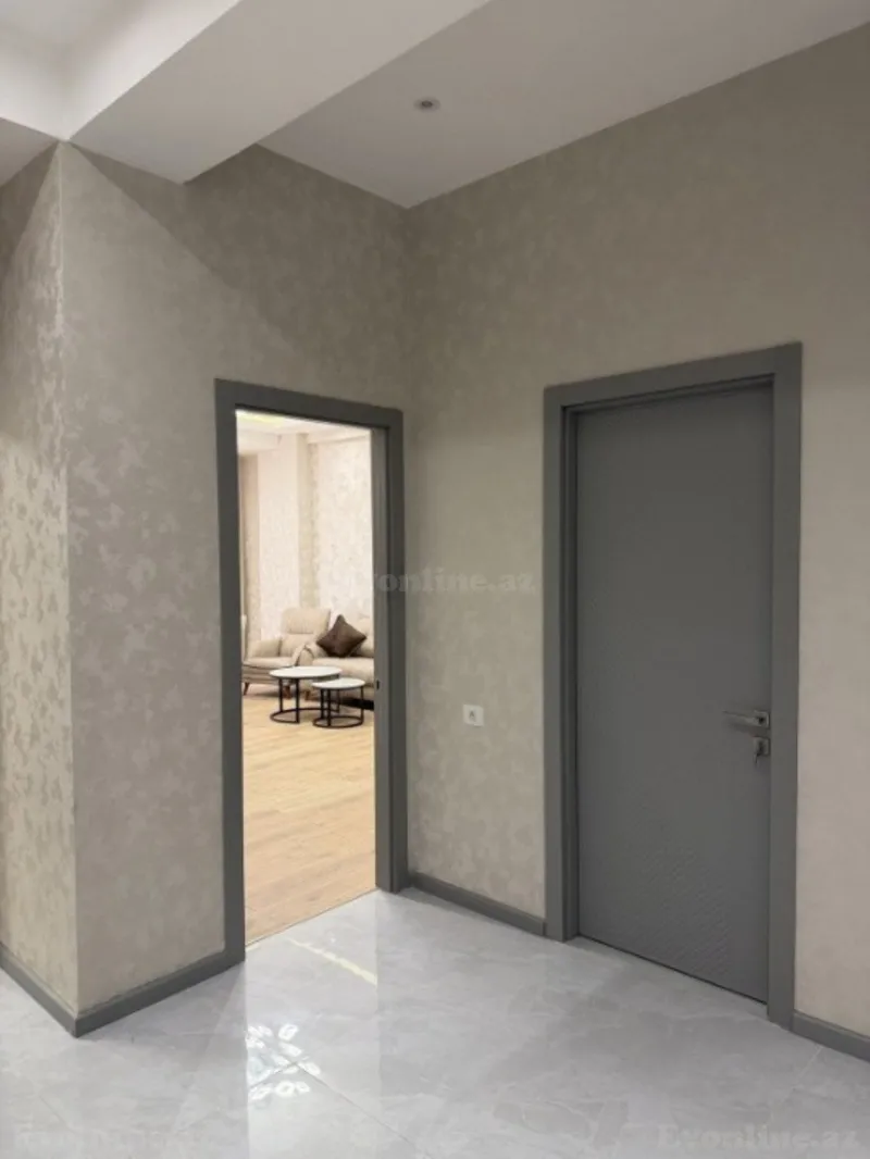 Satılır 2 otaqlı Mənzil Yeni tikili 90 m² 28 May m. - şəkil 4