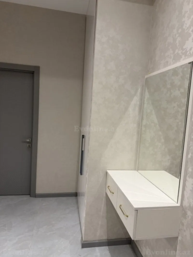 Satılır 2 otaqlı Mənzil Yeni tikili 90 m² 28 May m. - şəkil 5