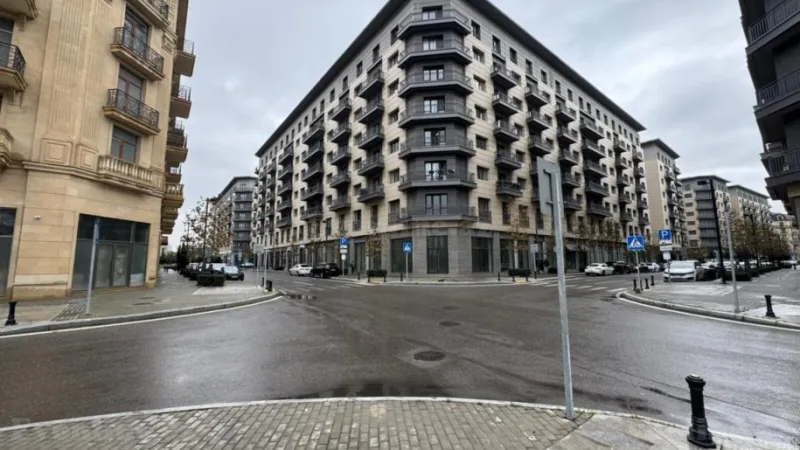 Satılır 2 otaqlı Mənzil Yeni tikili 82 m² Xətai r. - şəkil 2