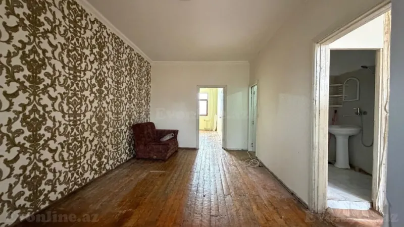 Kirayə verilir 2 otaqlı Mənzil Köhnə tikili 55 m² 6-cı mikrorayon - şəkil 3