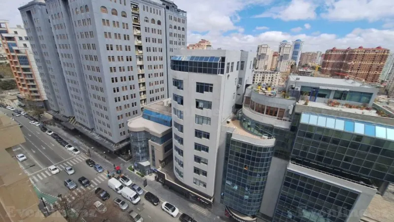Satılır 4 otaqlı Mənzil Yeni tikili 211 m² Nizami m. - şəkil 18