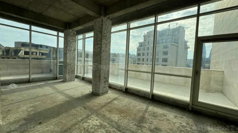 Satılır 5 otaqlı Mənzil Yeni tikili 359 m² İçərişəhər m. - şəkil 3