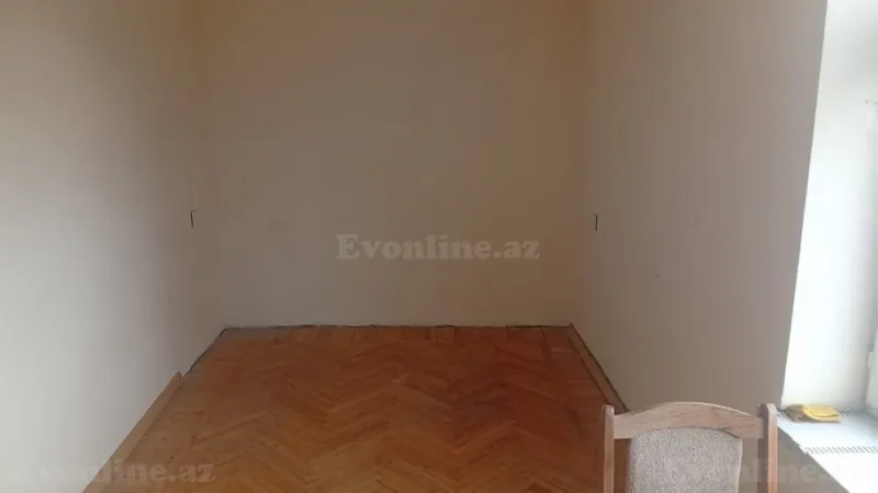 Satılır 2 otaqlı Mənzil Köhnə tikili 65 m² Nəriman Nərimanov m. - şəkil 3