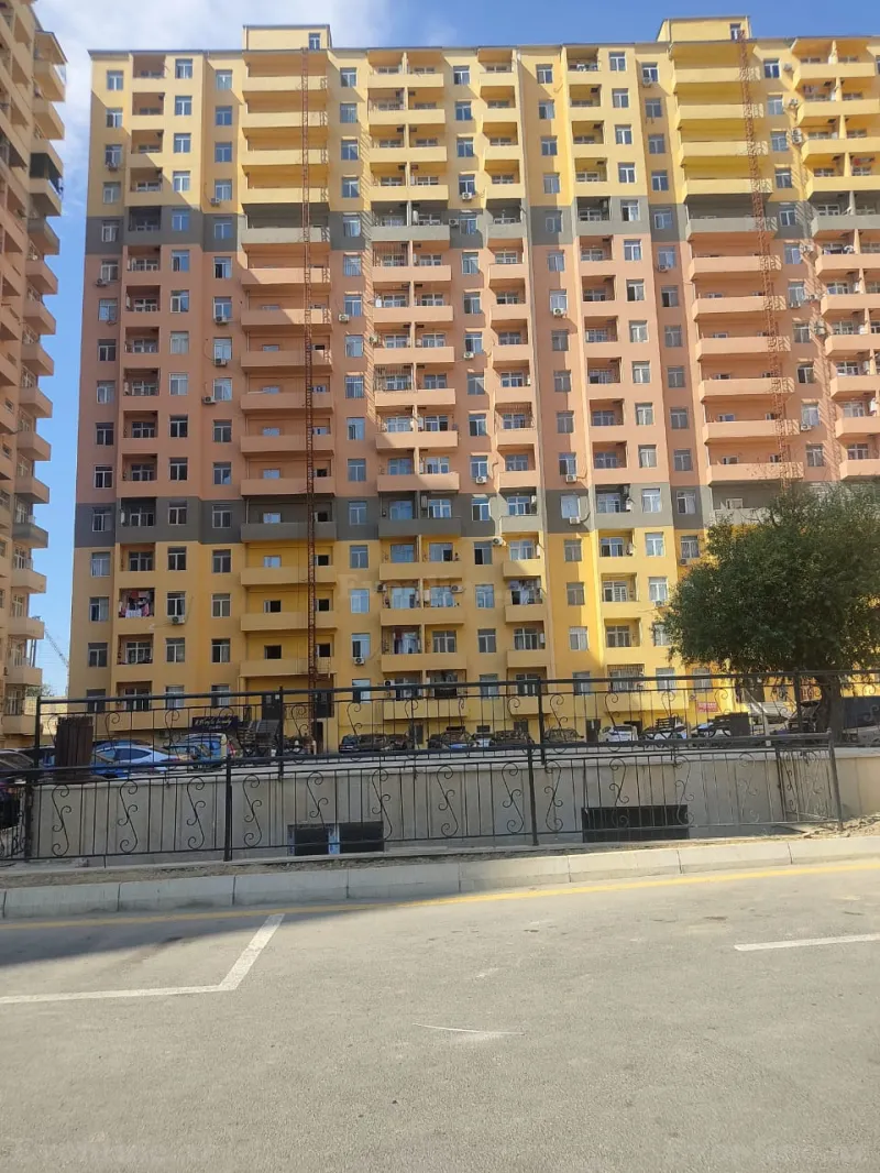 3 otaqlı Mənzil 76 m² Xırdalan Satılır