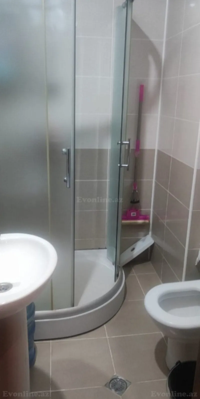 Satılır 3 otaqlı Mənzil Yeni tikili 64 m² Massiv D - şəkil 2