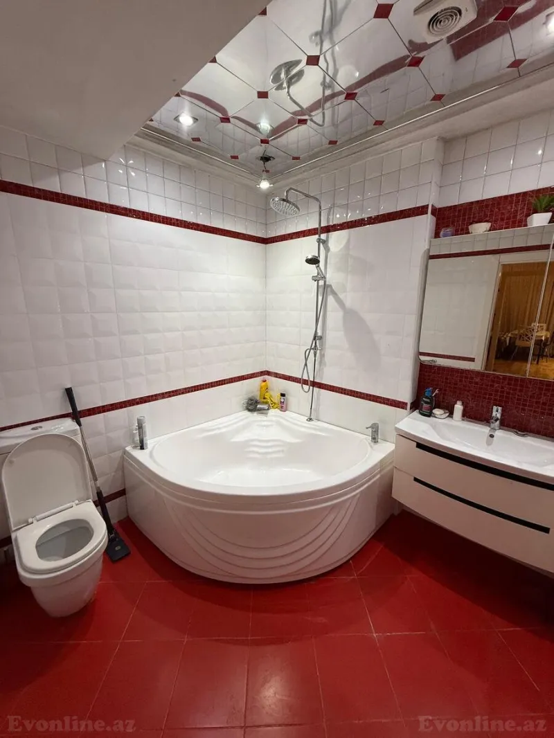 Satılır 3 otaqlı Mənzil Yeni tikili 134 m² Yasamal r. - şəkil 9