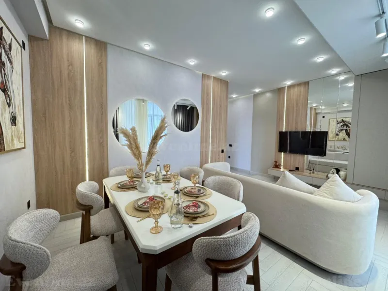 2 otaqlı Mənzil 76 m² 8-ci kilometr Satılır