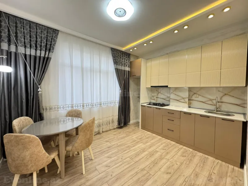 2 otaqlı Mənzil 85 m² Həzi Aslanov Satılır