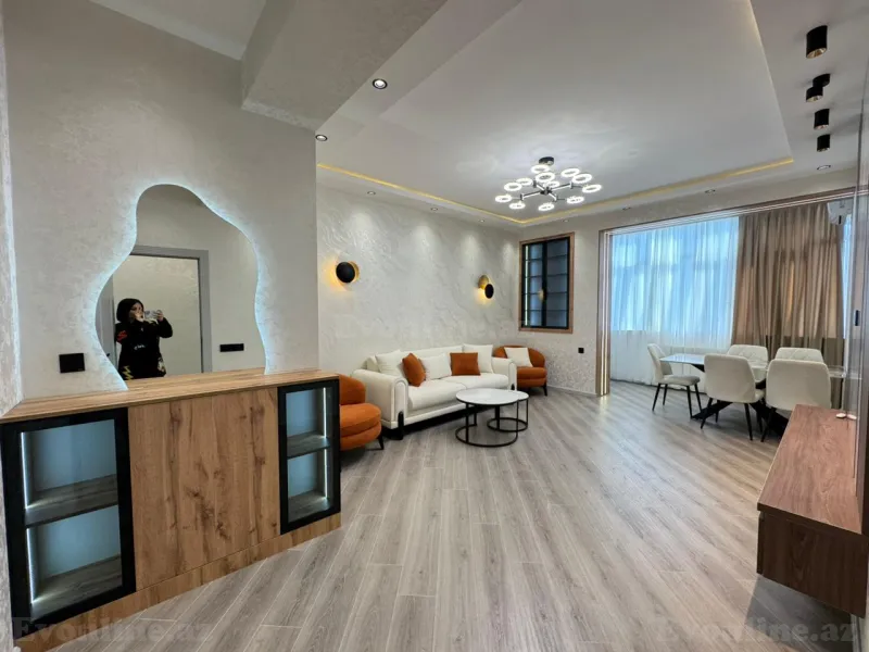 2 otaqlı Mənzil 83 m² Əhmədli Satılır