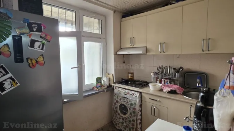 Satılır 2 otaqlı Mənzil Köhnə tikili 56 m² Abşeron r. - şəkil 3