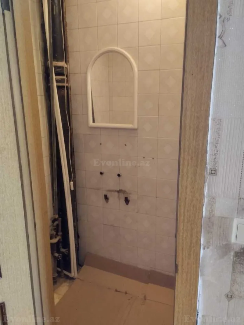 Satılır 4 otaqlı Mənzil Köhnə tikili 81.6 m² Yasamal - şəkil 10