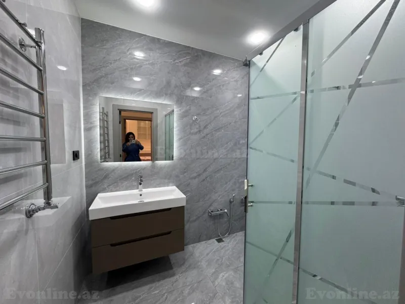 Satılır 4 otaqlı Mənzil Yeni tikili 141 m² N.Nərimanov pr. - şəkil 12