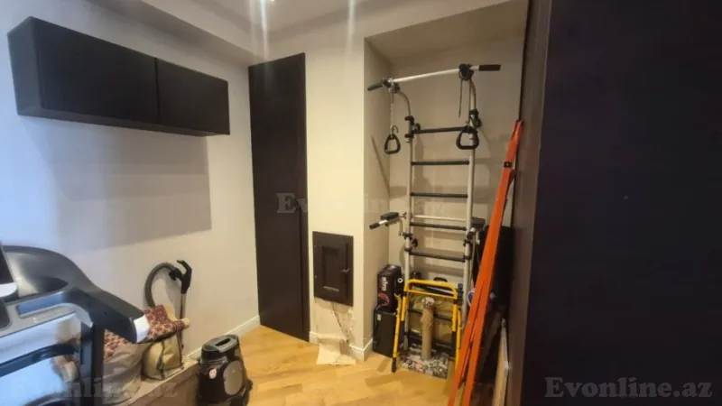 Kirayə verilir 3 otaqlı Mənzil Yeni tikili 180 m² 8 Noyabr m. - şəkil 16