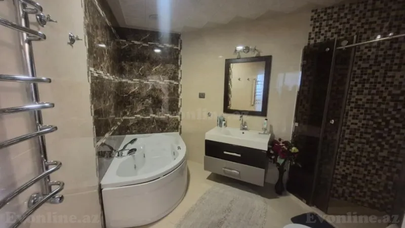 Kirayə verilir 3 otaqlı Mənzil Yeni tikili 180 m² 8 Noyabr m. - şəkil 17