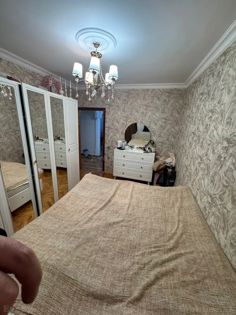 Satılır 3 otaqlı Mənzil Köhnə tikili 75 m² Əhmədli - şəkil 8